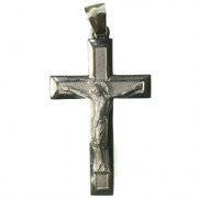 croix-avec-christ-en-argent-becker